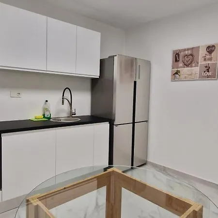 Lakeview With Self Check-in & Private Parking On Request Apartment *