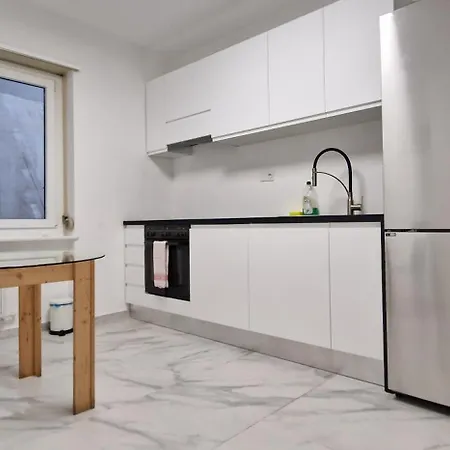 Lakeview With Self Check-in & Private Parking On Request *