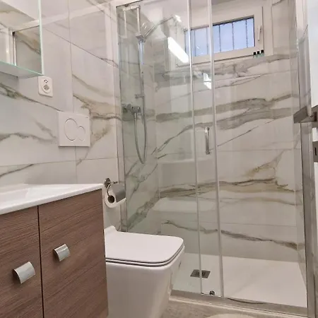 Apartment Lakeview With Self Check-in & Private Parking On Request Lugano